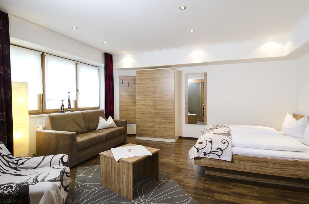 Ambiente Appartements Ischgl Exterior photo