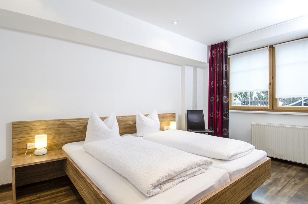 Ambiente Appartements Ischgl Exterior photo